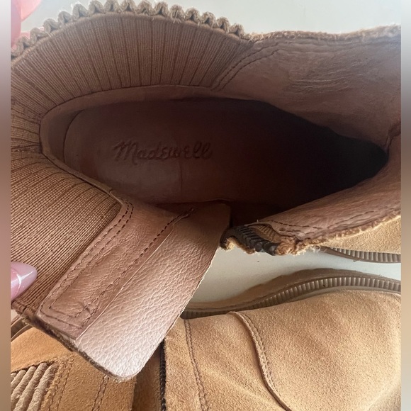 Madewell The Henry Lugsole Boot in Suede Desert Color Distant Sand Size 7.5 - Picture 7 of 8